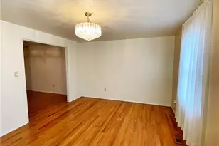 435 Fruitwood Dr, Bethel Park, PA 15102 - Photo 23