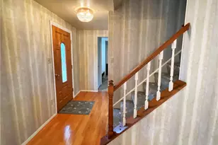435 Fruitwood Dr, Bethel Park, PA 15102 - Photo 3