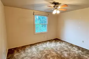 435 Fruitwood Dr, Bethel Park, PA 15102 - Photo 35
