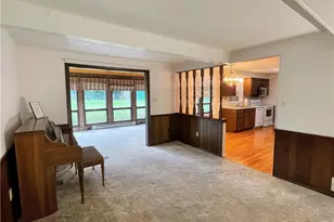 435 Fruitwood Dr, Bethel Park, PA 15102 - Photo 7