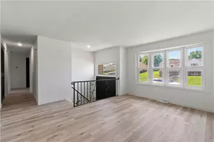 533 Elmview Dr, Elizabeth Twp/Boro, PA 15037 - Photo 5
