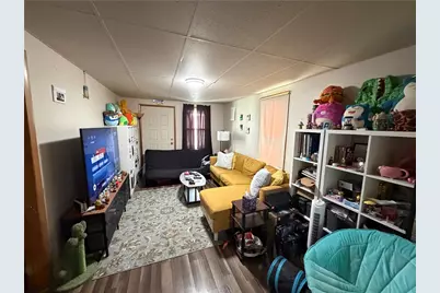 204 1/2 Longfellow Street, Vandergrift, PA 15690 - Photo 5