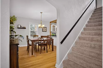 302 Lindsay Rd, Scott Township, PA 15106 - Photo 5
