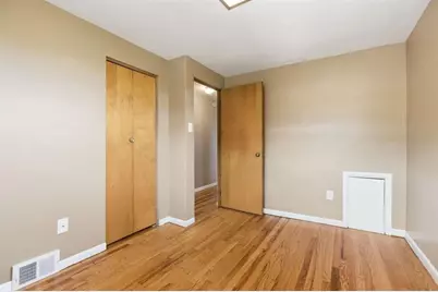 1540 Oneida Dr, Jefferson Hills, PA 15025 - Photo 15