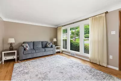1540 Oneida Dr, Jefferson Hills, PA 15025 - Photo 5