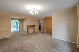 1734 O'Block Rd, Pittsburgh, PA 15239 - Photo 7