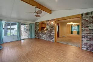 1734 O'Block Rd, Pittsburgh, PA 15239 - Photo 9