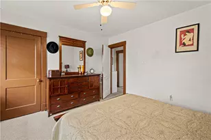 553 Clemesha Ave, Pittsburgh, PA 15226 - Photo 17