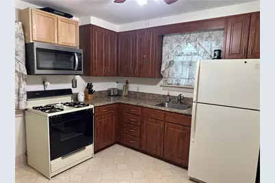 375 Wengler Ave, Sharon, PA 16146 - Photo 5