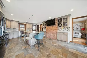1512 Abers Creek, Pittsburgh, PA 15239 - Photo 3