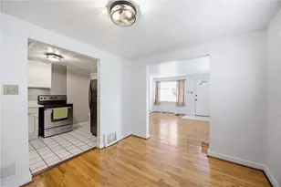 321 Cedar St, Jeannette, PA 15644 - Photo 7