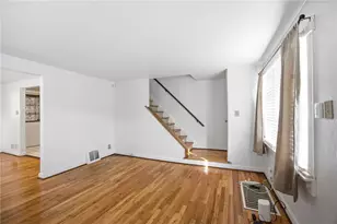 321 Cedar St, Jeannette, PA 15644 - Photo 9