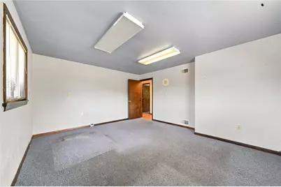 376 E Main Street, Mount Pleasant Township, PA 15666 - Photo 7