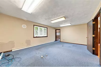 376 E Main Street, Mount Pleasant Township, PA 15666 - Photo 13