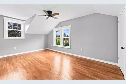 1221 Pocono St, Pittsburgh, PA 15218 - Photo 21