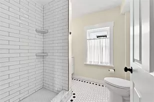 1221 Pocono St, Pittsburgh, PA 15218 - Photo 23