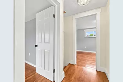1221 Pocono St, Pittsburgh, PA 15218 - Photo 27