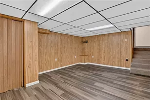 208 Tyrol Dr, Pittsburgh, PA 15227 - Photo 23