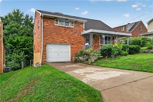 208 Tyrol Dr, Pittsburgh, PA 15227 - Photo 3