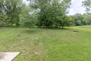 208 McCleary Rd, Hookstown, PA 15050 - Photo 17