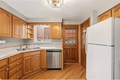 105 Sumner Ave, Pittsburgh, PA 15221 - Photo 9