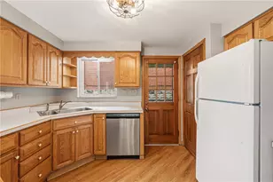 105 Sumner Ave, Pittsburgh, PA 15221 - Photo 9