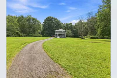 352 Mountain View Rd, Union Township, PA 16101 - Photo 23