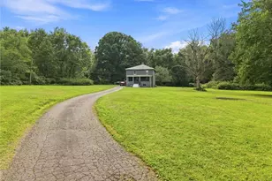 352 Mountain View Rd, Union Township, PA 16101 - Photo 23