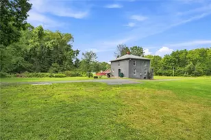 352 Mountain View Rd, Union Township, PA 16101 - Photo 19