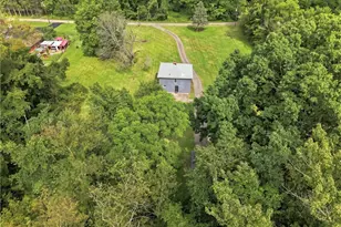 352 Mountain View Rd, Union Township, PA 16101 - Photo 31