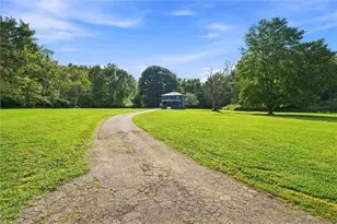 352 Mountain View Rd, Union Township, PA 16101 - Photo 23