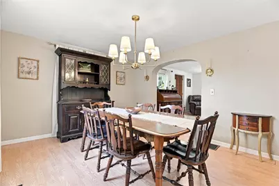 352 Mountain View Rd, Union Township, PA 16101 - Photo 3