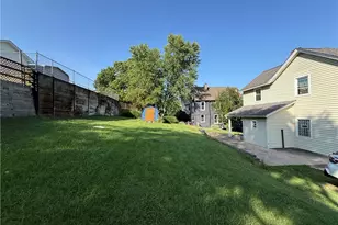 6729 Leechburg Rd, Pittsburgh, PA 15147 - Photo 11