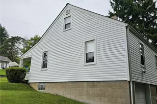 248 Center St, Chippewa Township, PA 15010 - Photo 7