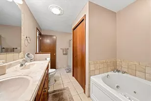 241 Catalina Dr, Neshannock Township, PA 16105 - Photo 21