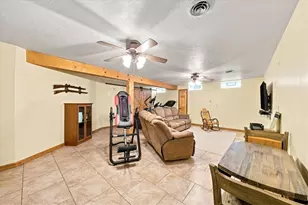 241 Catalina Dr, Neshannock Township, PA 16105 - Photo 31