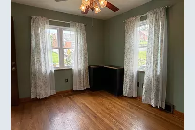 702 McArthur, Greensburg, PA 15601 - Photo 9