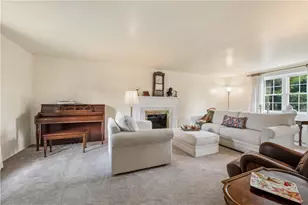1271 Cardinal Dr, Scott Township, PA 15243 - Photo 3