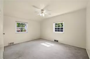1271 Cardinal Dr, Scott Township, PA 15243 - Photo 21