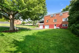 1271 Cardinal Dr, Scott Township, PA 15243 - Photo 33
