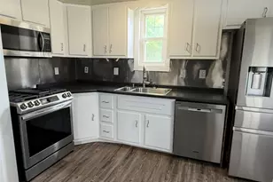 89 Central Ln, Ambridge, PA 15003 - Photo 9