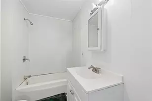 701 McKean Ave, Charleroi Boro, PA 15022 - Photo 17