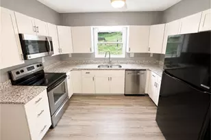 71 Gilmore St, Uniontown, PA 15401 - Photo 3