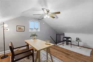 1907 Fox Wy, Pittsburgh, PA 15203 - Photo 13