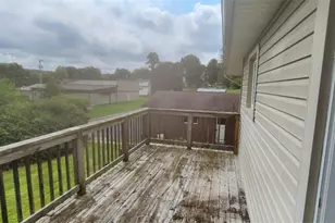102 Mahony Ave, Ellport Boro, PA 16117 - Photo 11