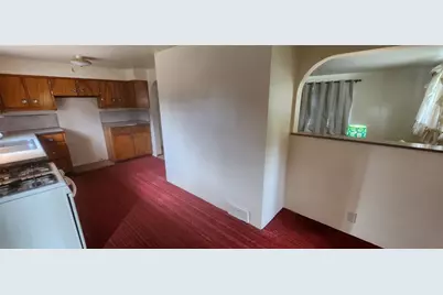 102 Mahony Avenue, Ellport, PA 16117 - Photo 5