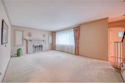 209 Glenview Drive, New Kensington, PA 15068 - Photo 9