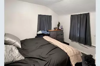 2006 Lafayette St, Pittsburgh, PA 15218 - Photo 9