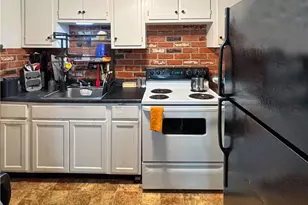 2006 Lafayette St, Pittsburgh, PA 15218 - Photo 5