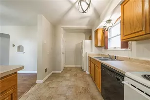 36 Hempstead Ave, Pittsburgh, PA 15229 - Photo 9